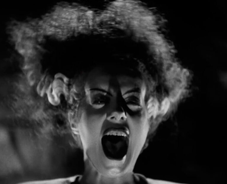 Extra-gotica-1-web-772x624