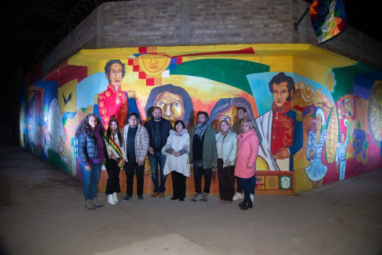 Mural-Independencia-Boliviana-8-1536x1024