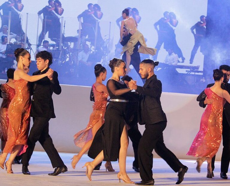 tango-web-772x624