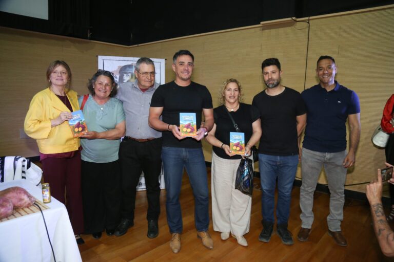 Presentacion-Libro-Fiesta-del-Camote-16-scaled