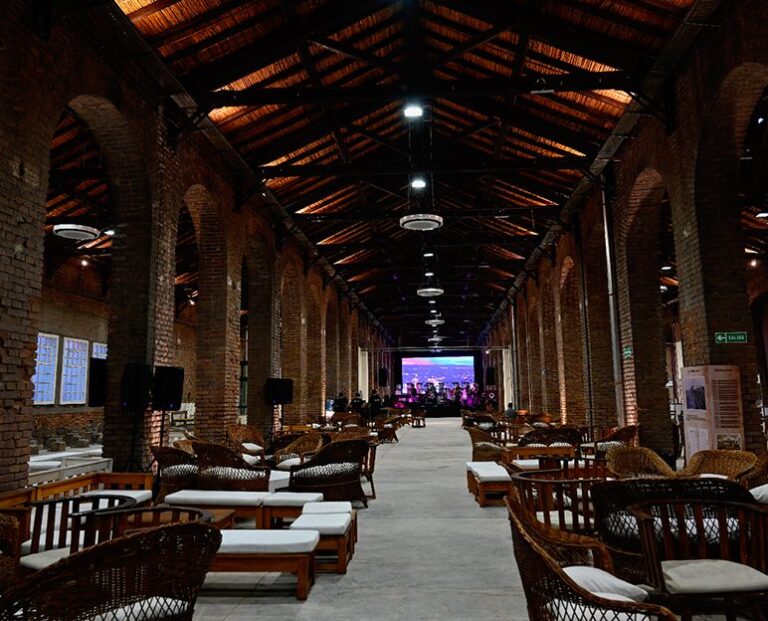 Espacio-Arizu-web-772x624