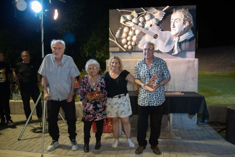 Daniel Tanquenca, Juanita Vera y Sergio Santi recibieron un reconocimiento especial por parte de la Dirección de Cultura de Guaymallén