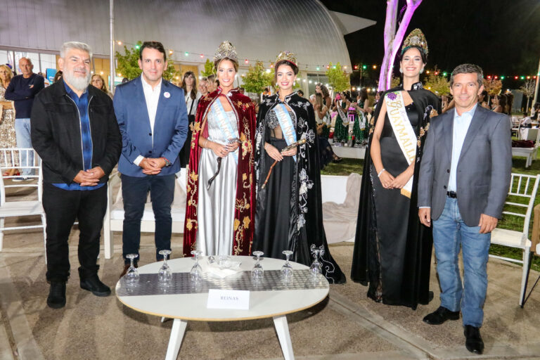 Brindis de las Reinas (2)