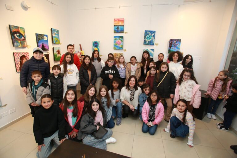 Muestra-de-Arte-ninos-Blas-Shoping-24-1536x1024 (1)