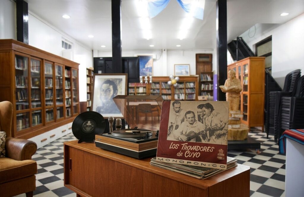 Destacada-Muestra-de-Vinilos