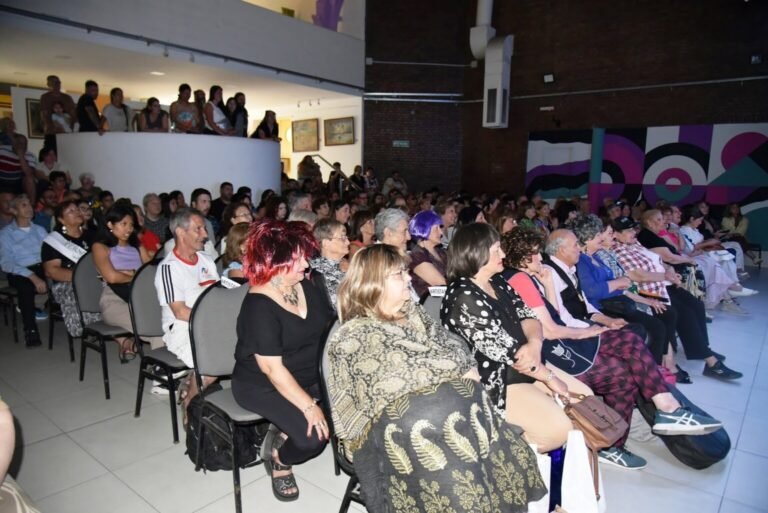 En-el-Centro-cierre-1536x1025