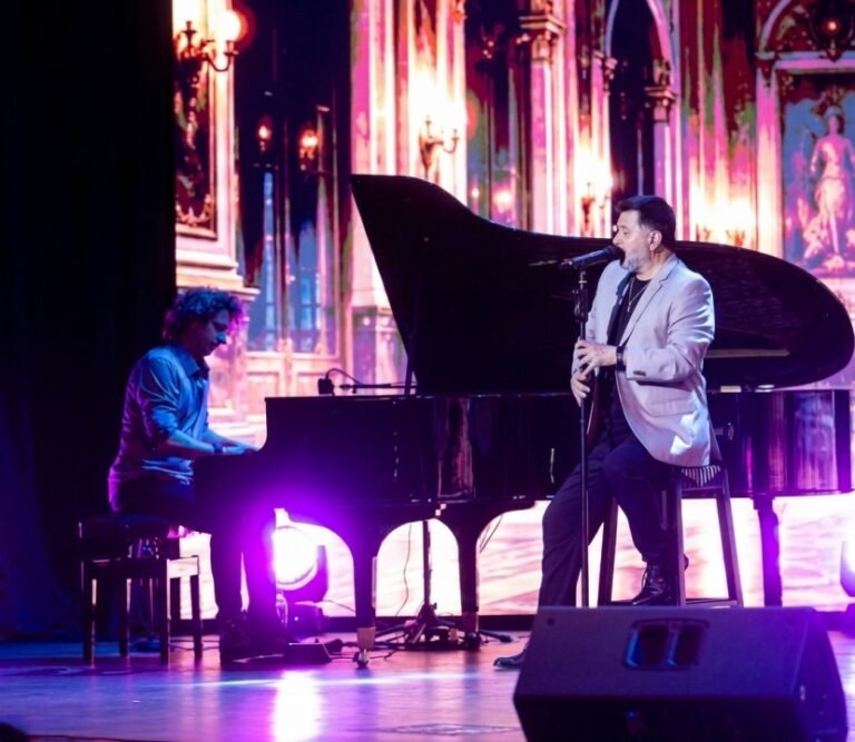 Piano y voz 1